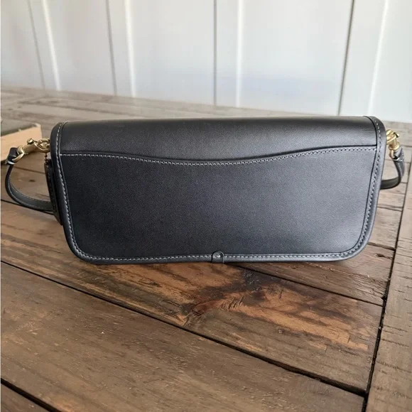 The Coach Originals Dinky 1974 Gold Chain Strap Shoulder Bag With Extra Strap - Picture 3 of 10